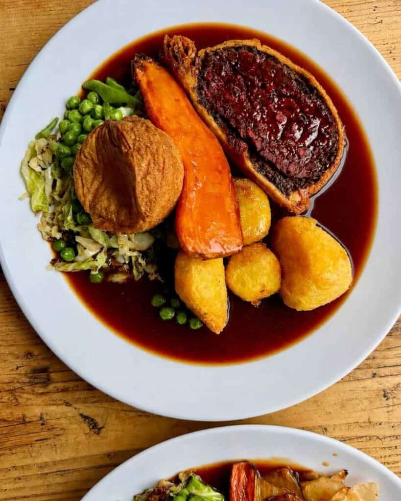 Vegan food at The Spread Eagle in East London