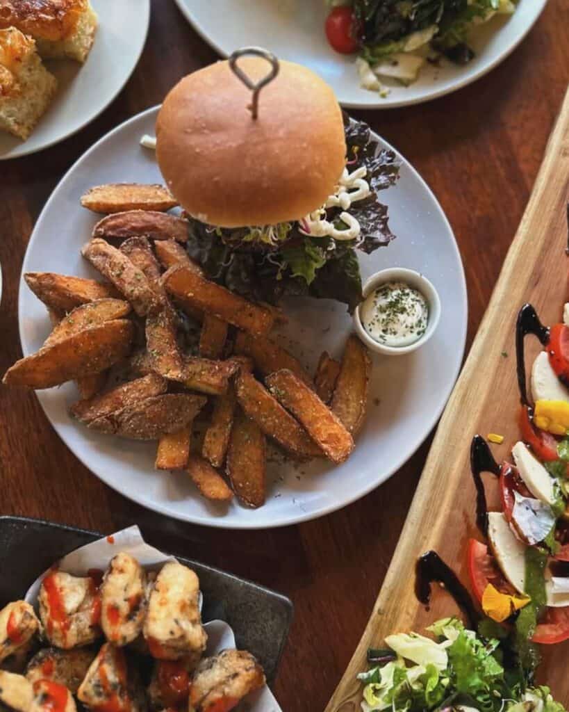 Vegan food at Vegetus in Seoul