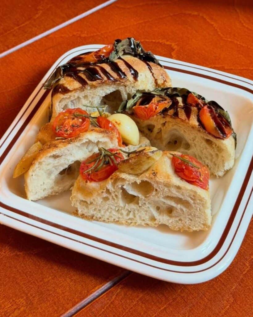 Vegan food at Ashville Bakery in Seoul
